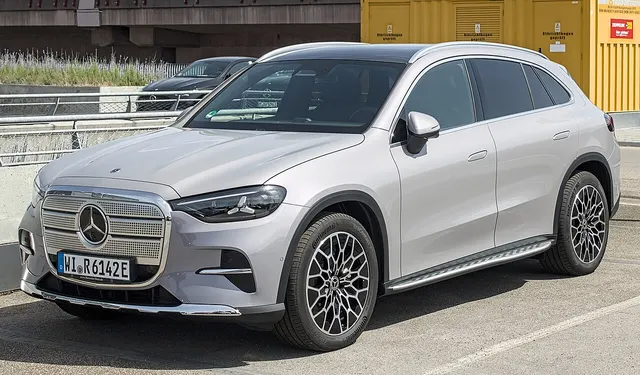 Mercedes-Benz GLC mit EQ Technologie